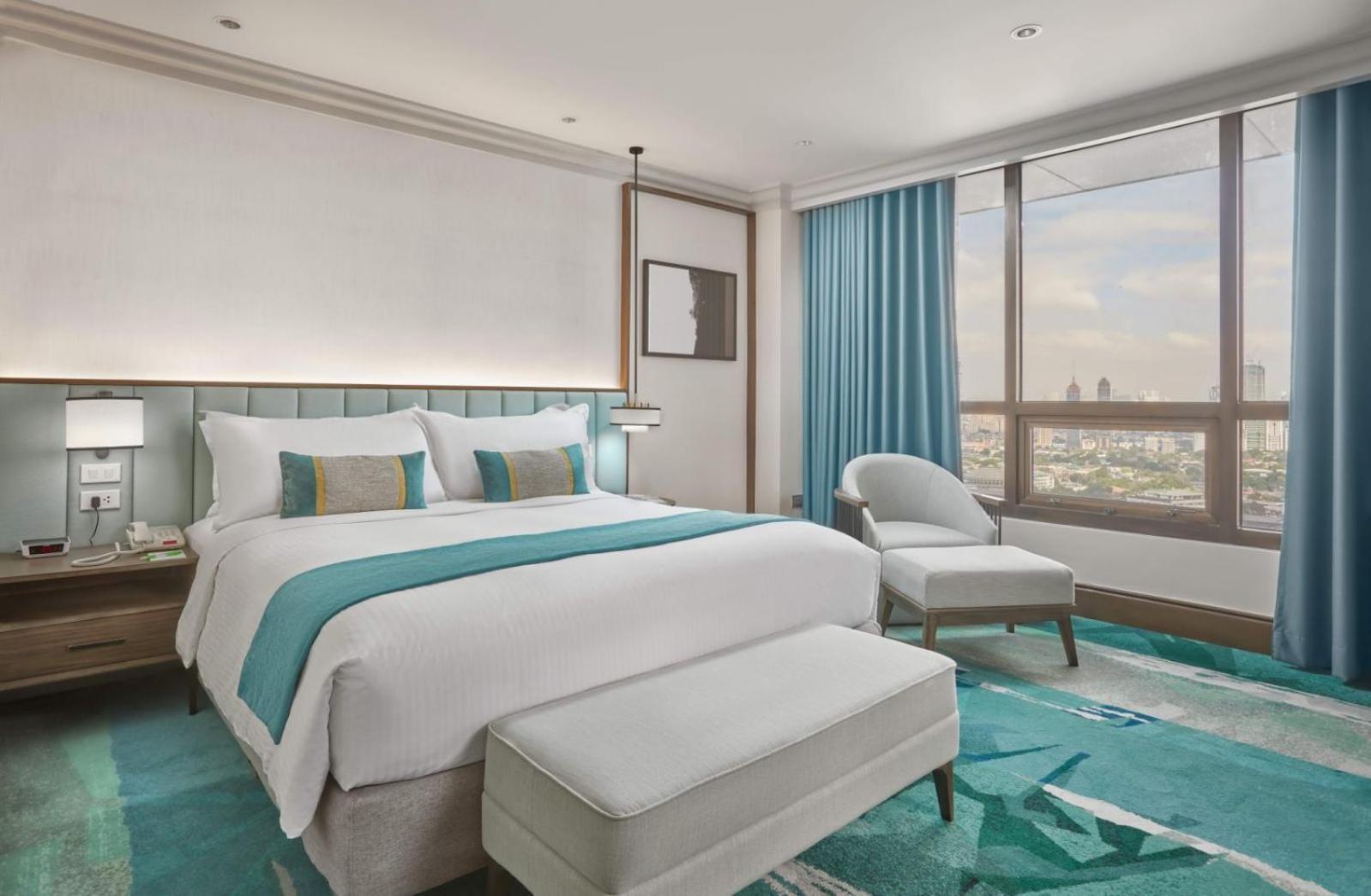 Holiday Inn & Suites Manila Galleria By Ihg Pasig City Exterior foto